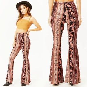 Forever 21 Paisley print flare pant size medium